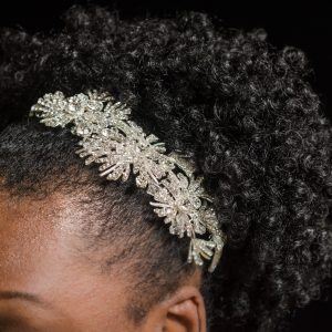 ACT-030 Tiara Fantasy Sparkle Comb