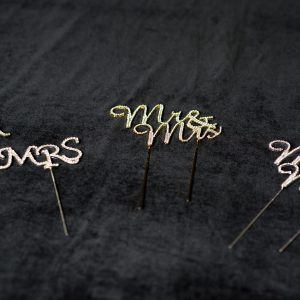 CACT-040 Mr & Mrs Cake Toppers